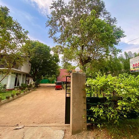 Habarana New Star Homestay Exterior photo